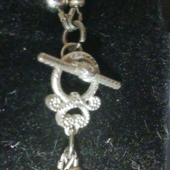 Handcraft Chic Blue and Silver Beaded Necklace - Picture 6 of 6